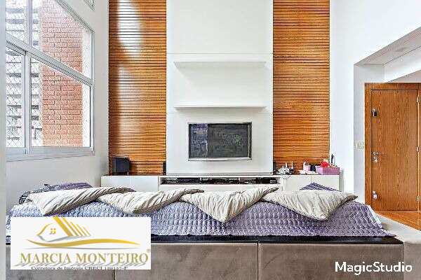 Cobertura à venda, no Condomínio Edifício Vertical Space,  em São Paulo, Pinheiros, com 3 quartos, 155m² - Marcia Monteiro - Corretora de Imóveis