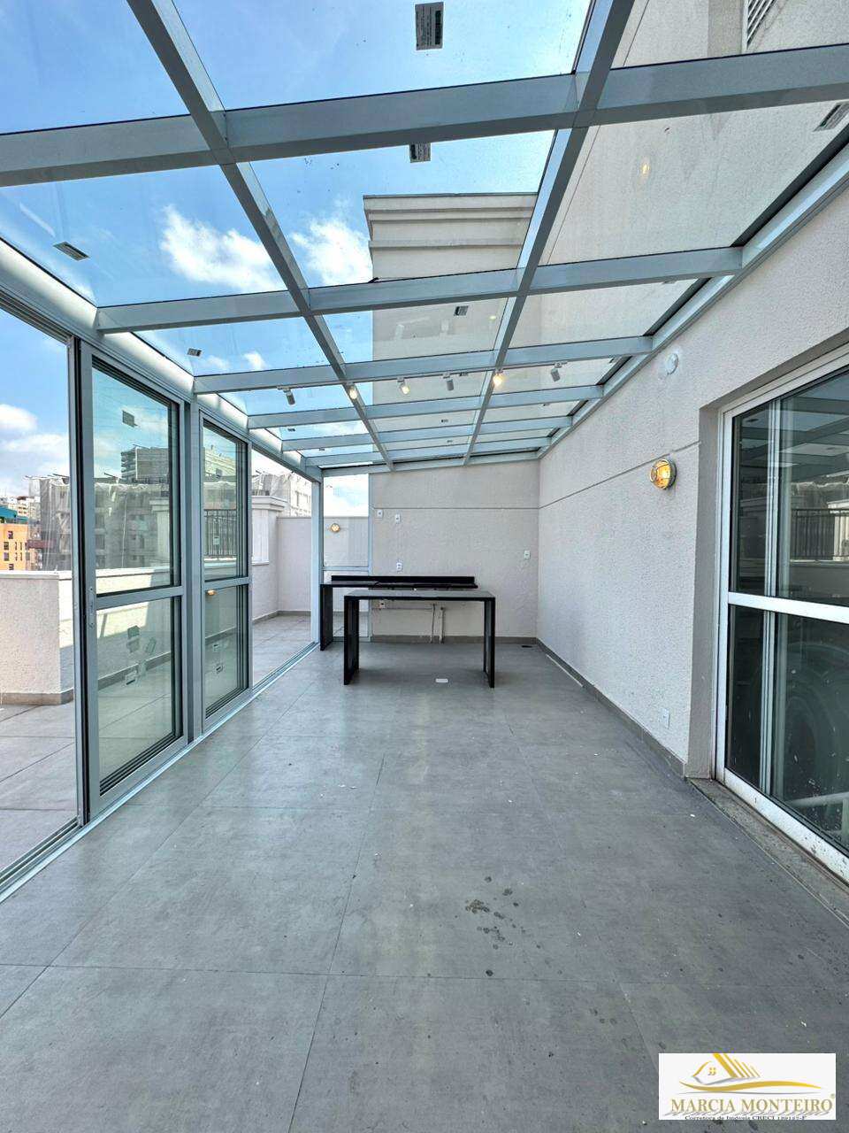 Cobertura à venda, no Essencis Alto da Lapa em São Paulo, Vila Ipojuca, com 3 quartos, 122m² - Marcia Monteiro - Corretora de Imóveis